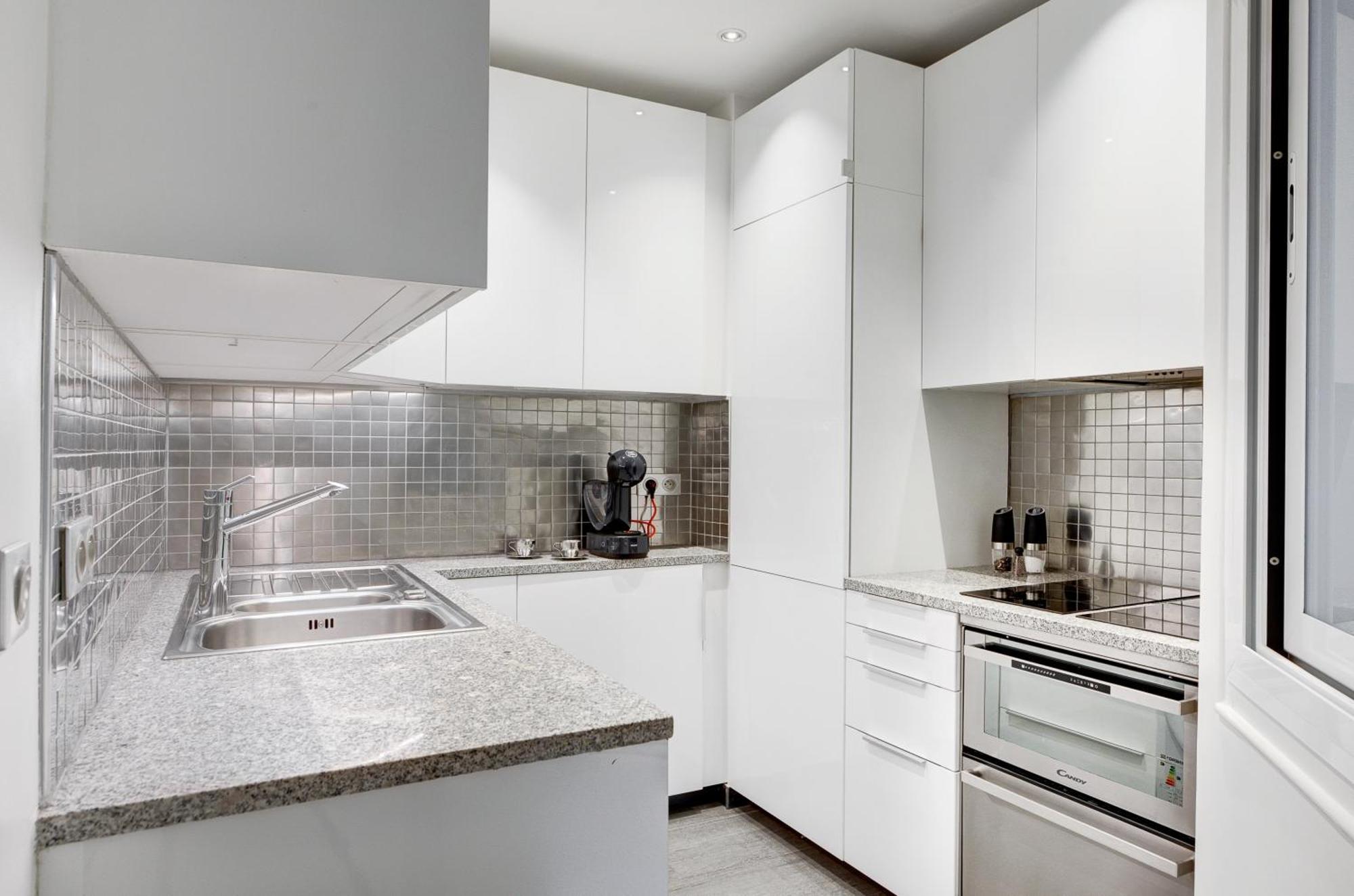 Lumineux Place Du Commerce Apartment *